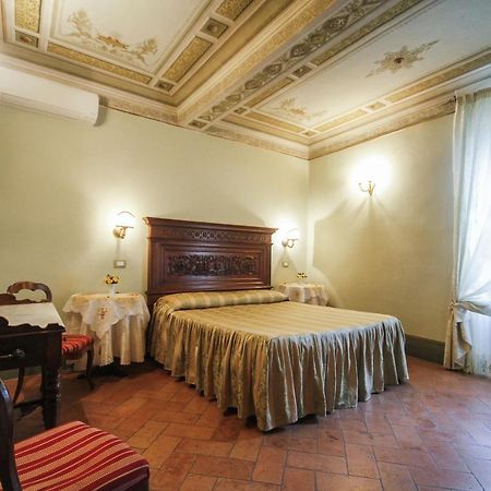 Antica Residenza Cicogna Bed & Breakfast Сиена Екстериор снимка