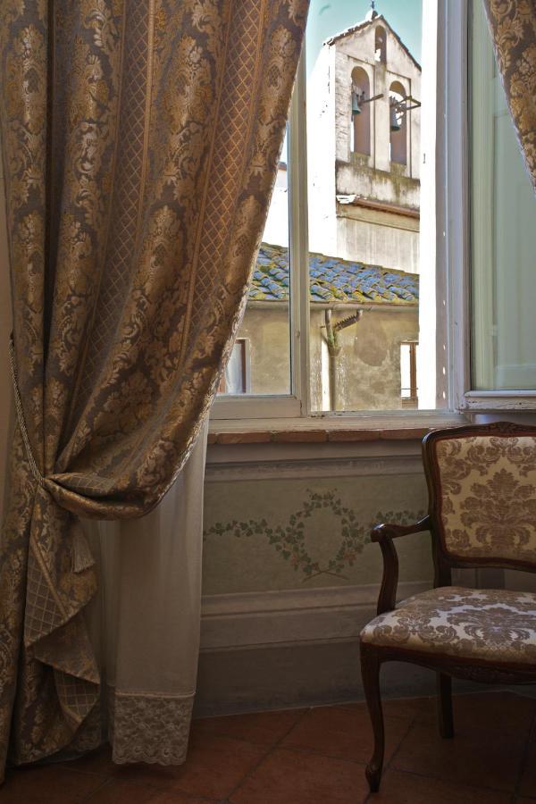 Antica Residenza Cicogna Bed & Breakfast Сиена Екстериор снимка
